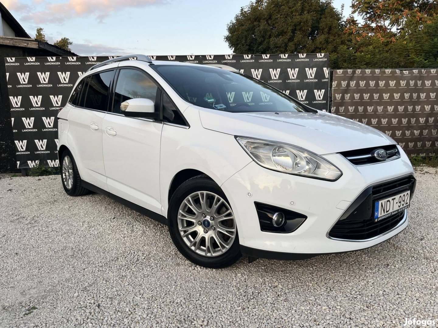 Ford C-Max Grand1.6 TDCi Titanium [7 személy] V...